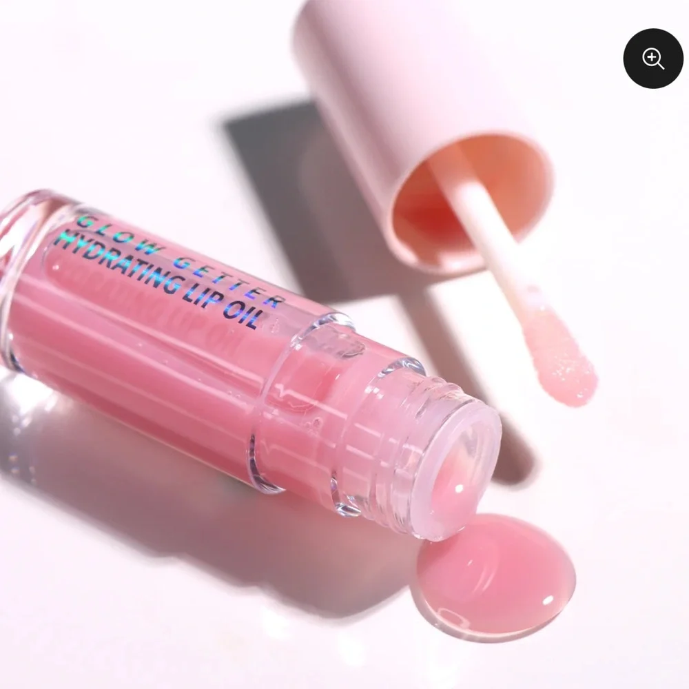 MOIRA 09 Bubble Pink Glow Getter Hydrating Lip Oil